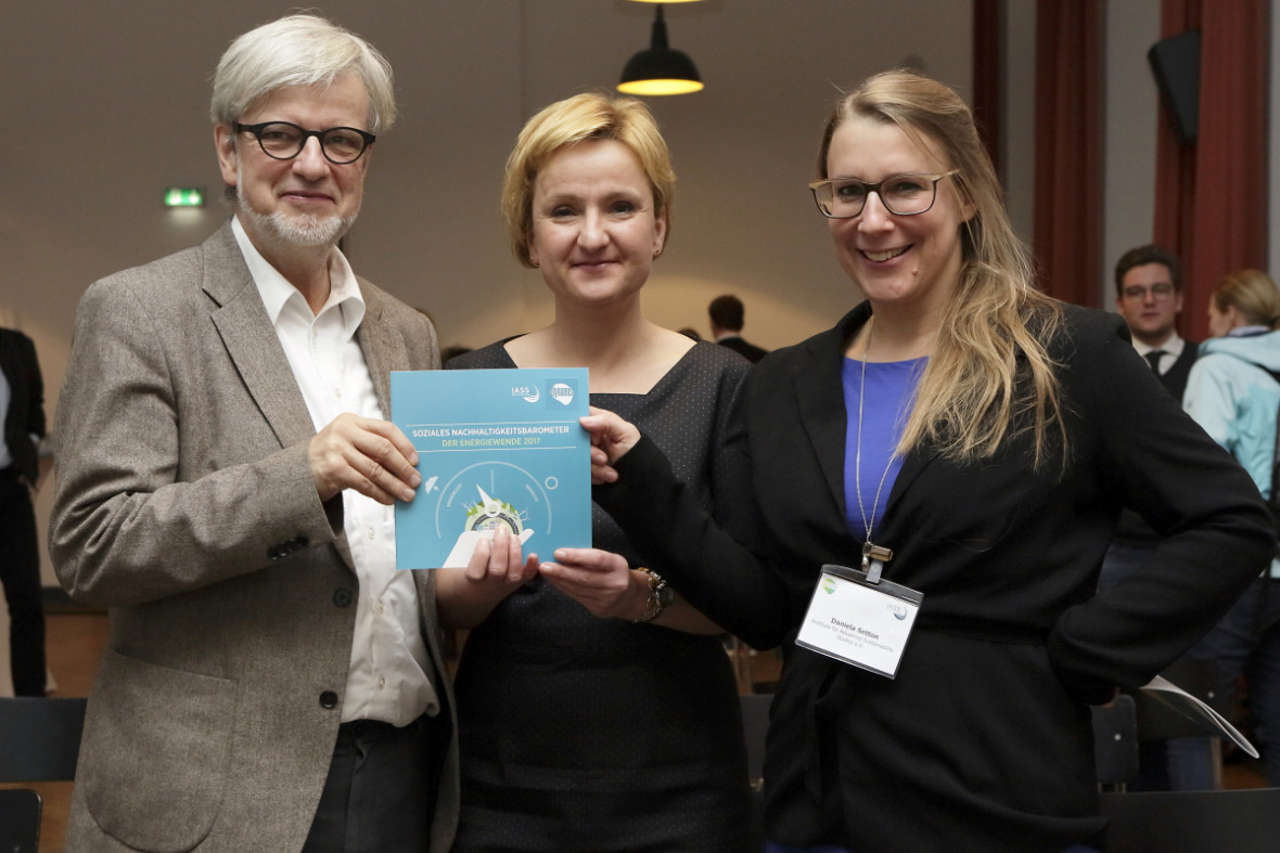 The three authors of the study: Ortwin Renn, Ira Matuschke, and Daniela Setton (all IASS)