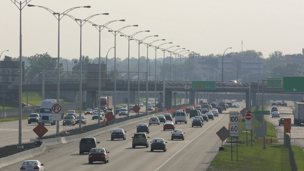 Ozon ist als Umweltthema weitgehend aus der politischen und öffentlichen Debatte verschwunden, obwohl das Problem der Ozonkonzentration in unserer Atemluft noch lange nicht gelöst ist. © istock/Tony Tremblay