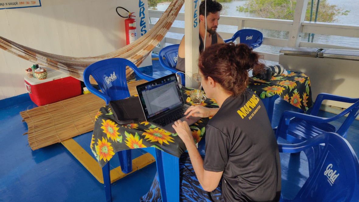 Film production on the research boat.